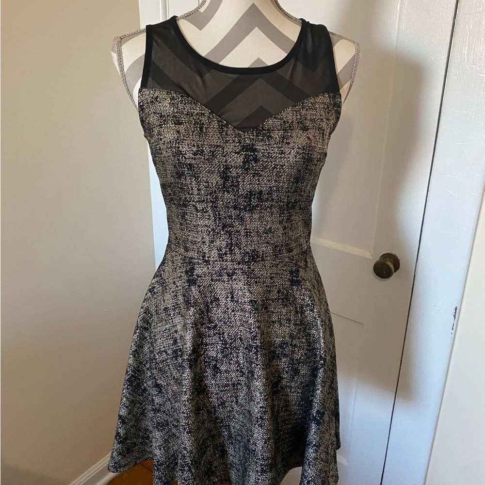 Elegant Black and Gold Women's Dress